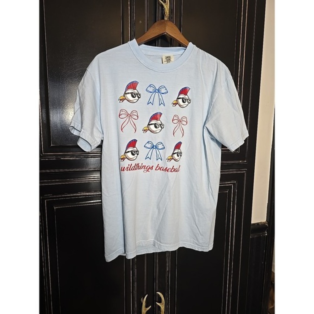 Comfort Colors Wild Things‎ Baseball Tee Light Blue, Size Large